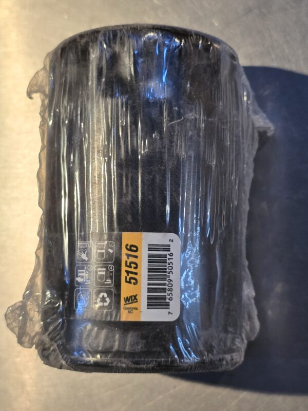 New Genuine WIX 51516 Oil Filter [3-Pack]
