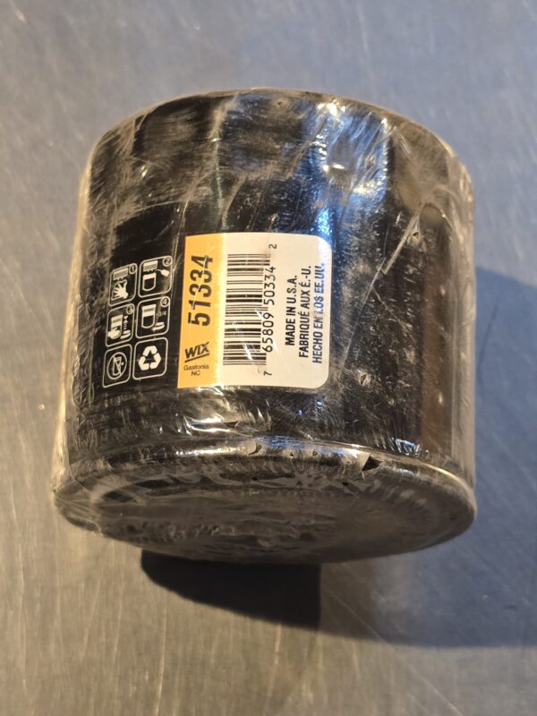 New Genuine WIX 51334 Oil Filter [2-Pack]