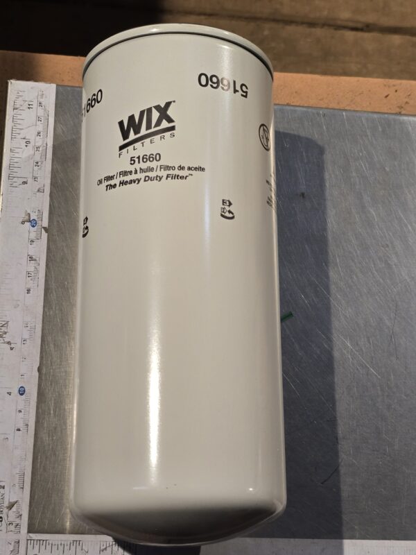 New Genuine Wix 51660 Oil Filter - Image 2