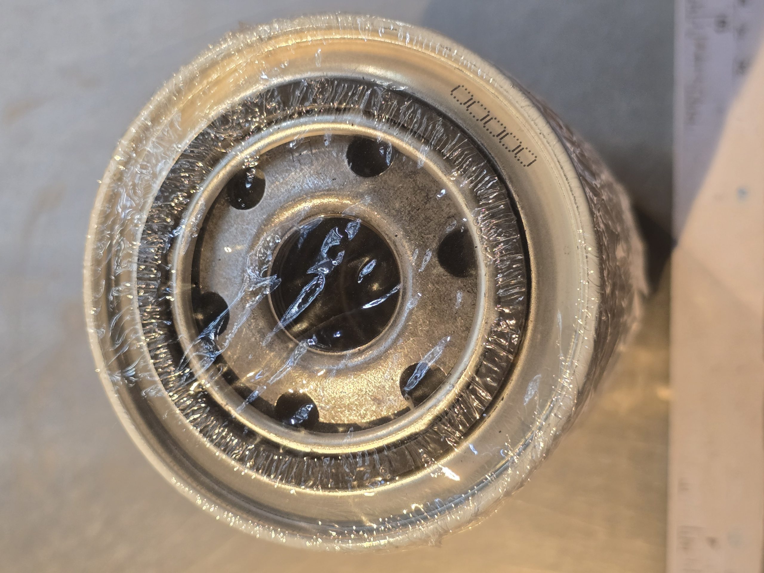 New Genuine WIX 24347 Fuel Filter - Image 3