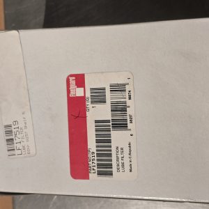 New Genuine Fleetguard LF17519 Oil Filter
