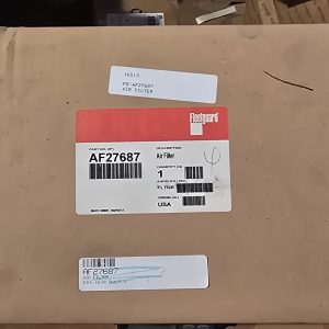 New Genuine Fleetguard 27687 Air Filter