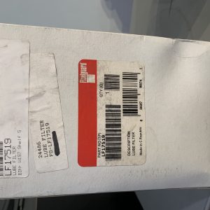 New Genuine Fleetguard LF17519 Oil Filter
