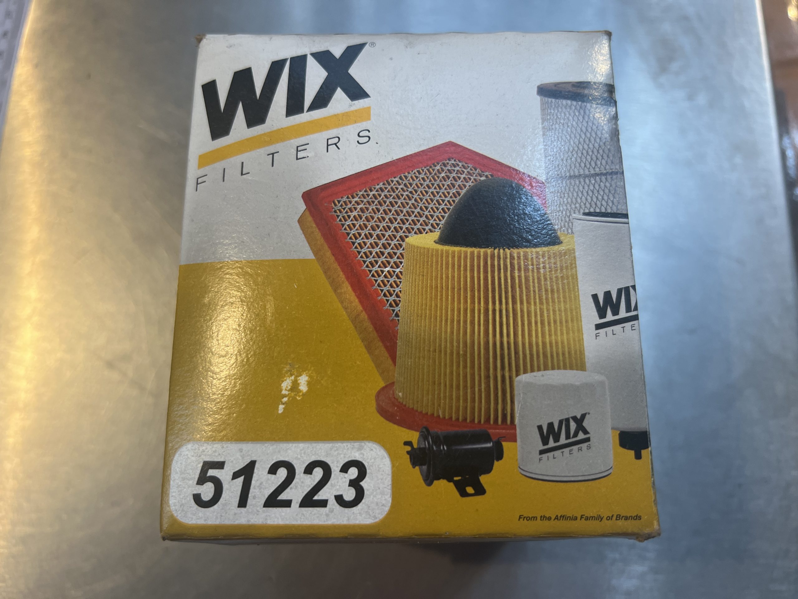 New Genuine WIX 51223 Oil Filter