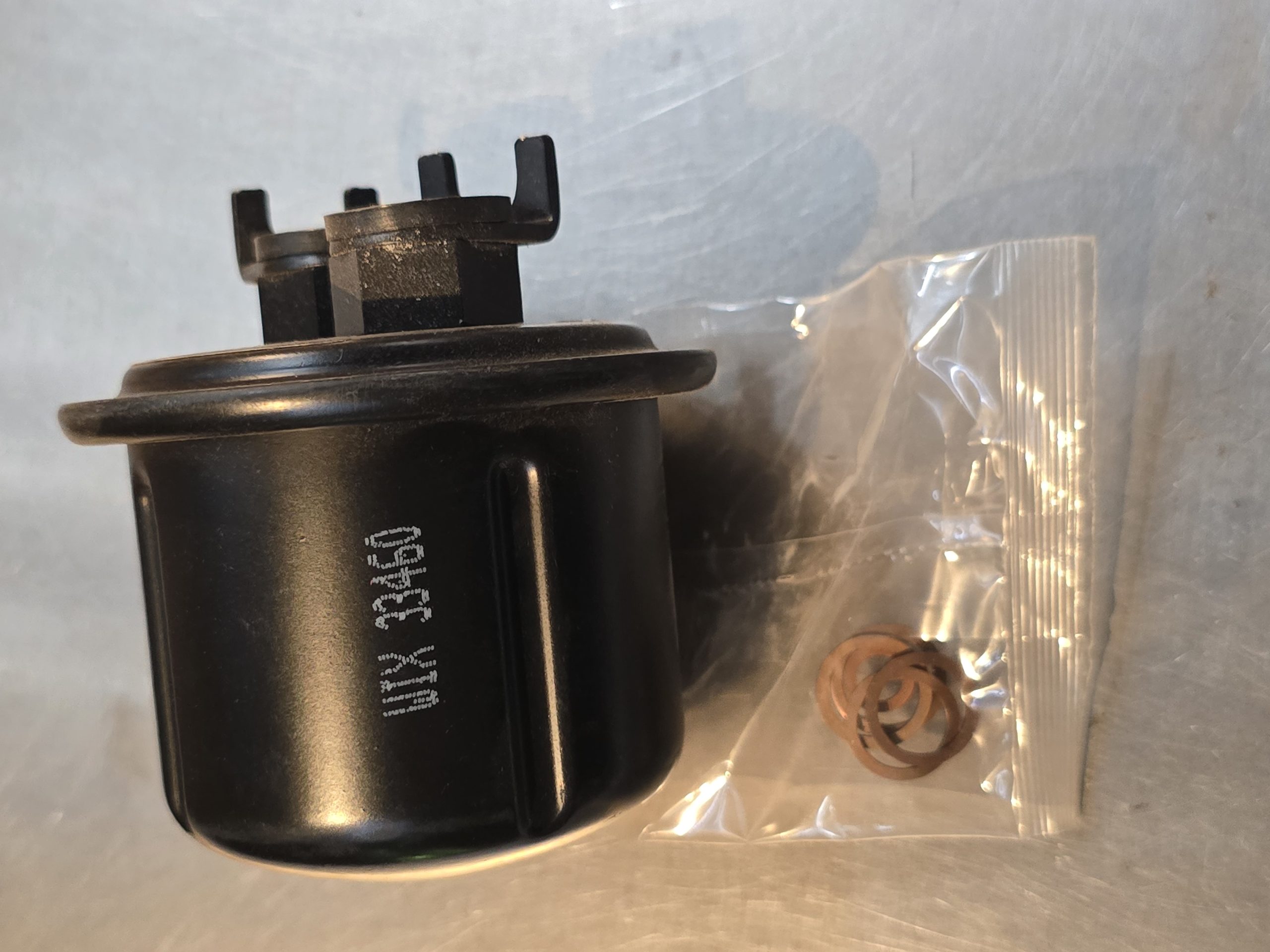 New Genuine WIX 33460 FUEL FILTER