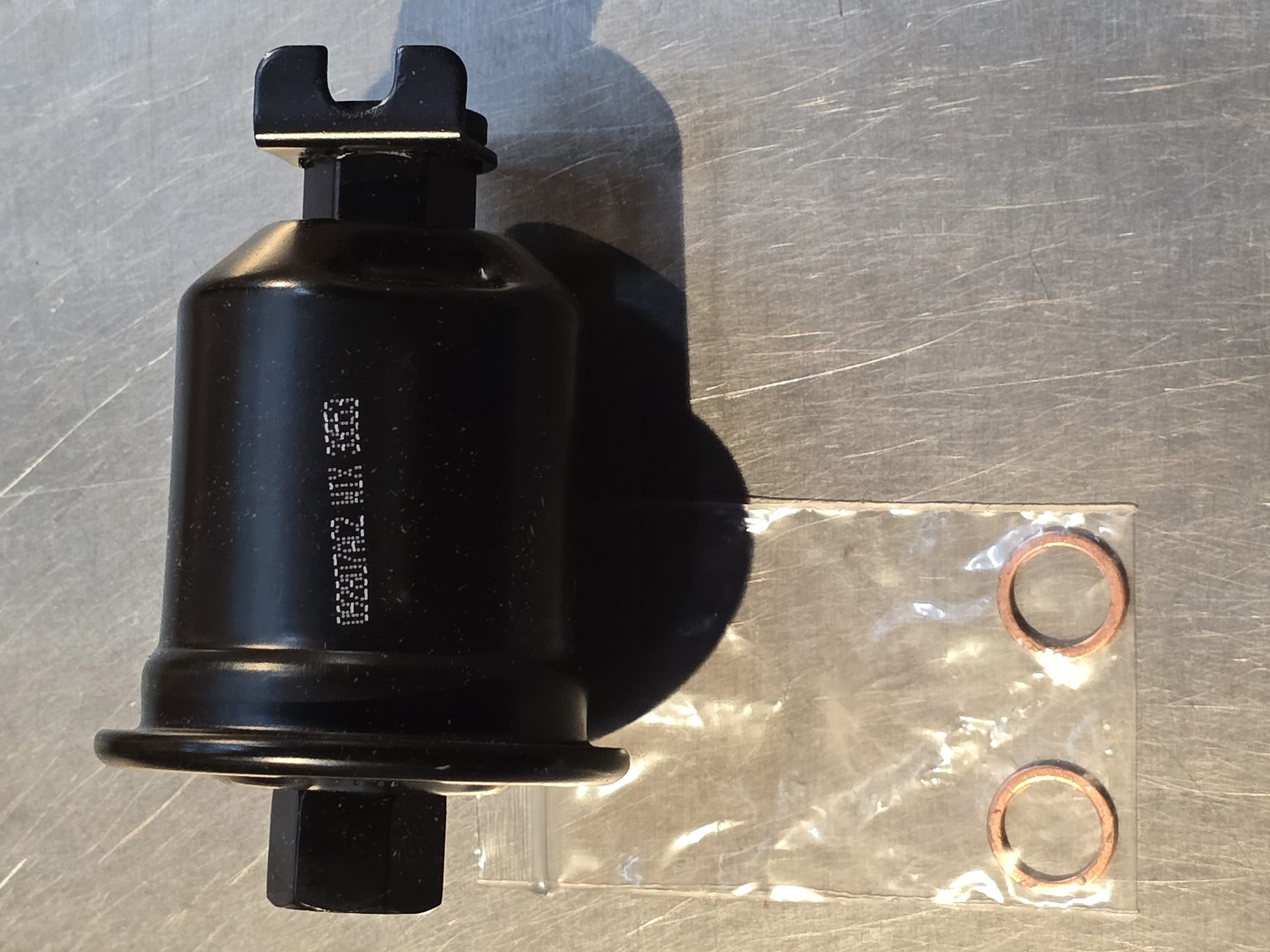 New Genuine WIX 33553 Fuel Filter