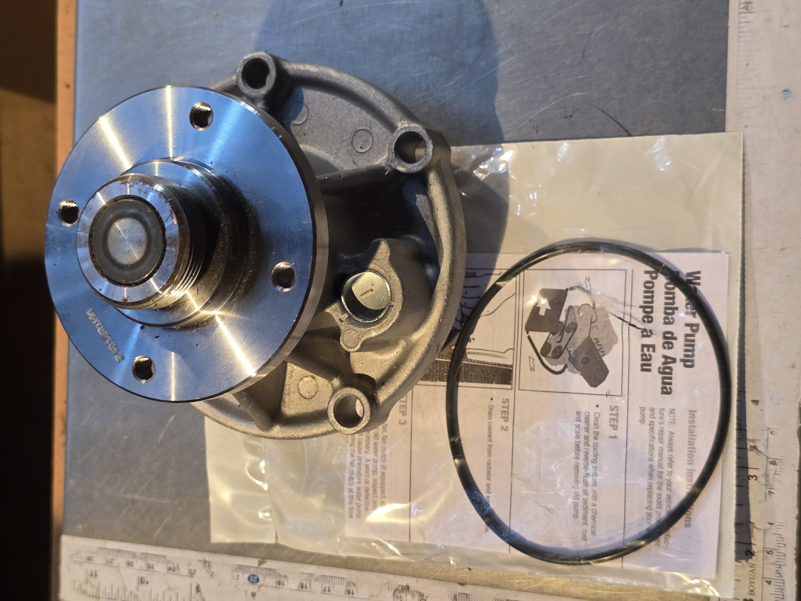 New Genuine CarQuest T4189 Water Pump