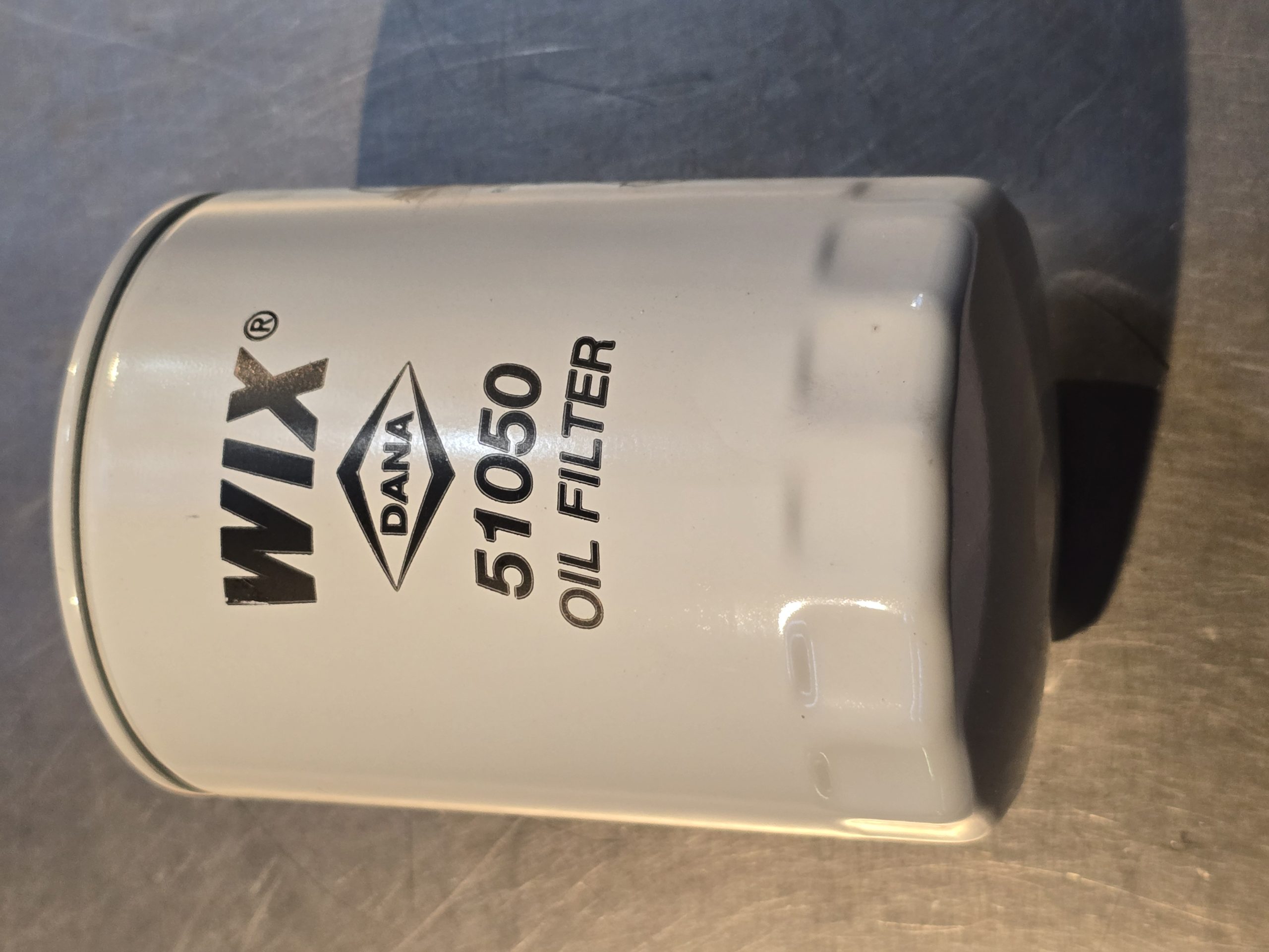 New Genuine WIX 51050 Oil Filter