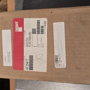 New Genuine Fleetguard AF25477 Air Filter