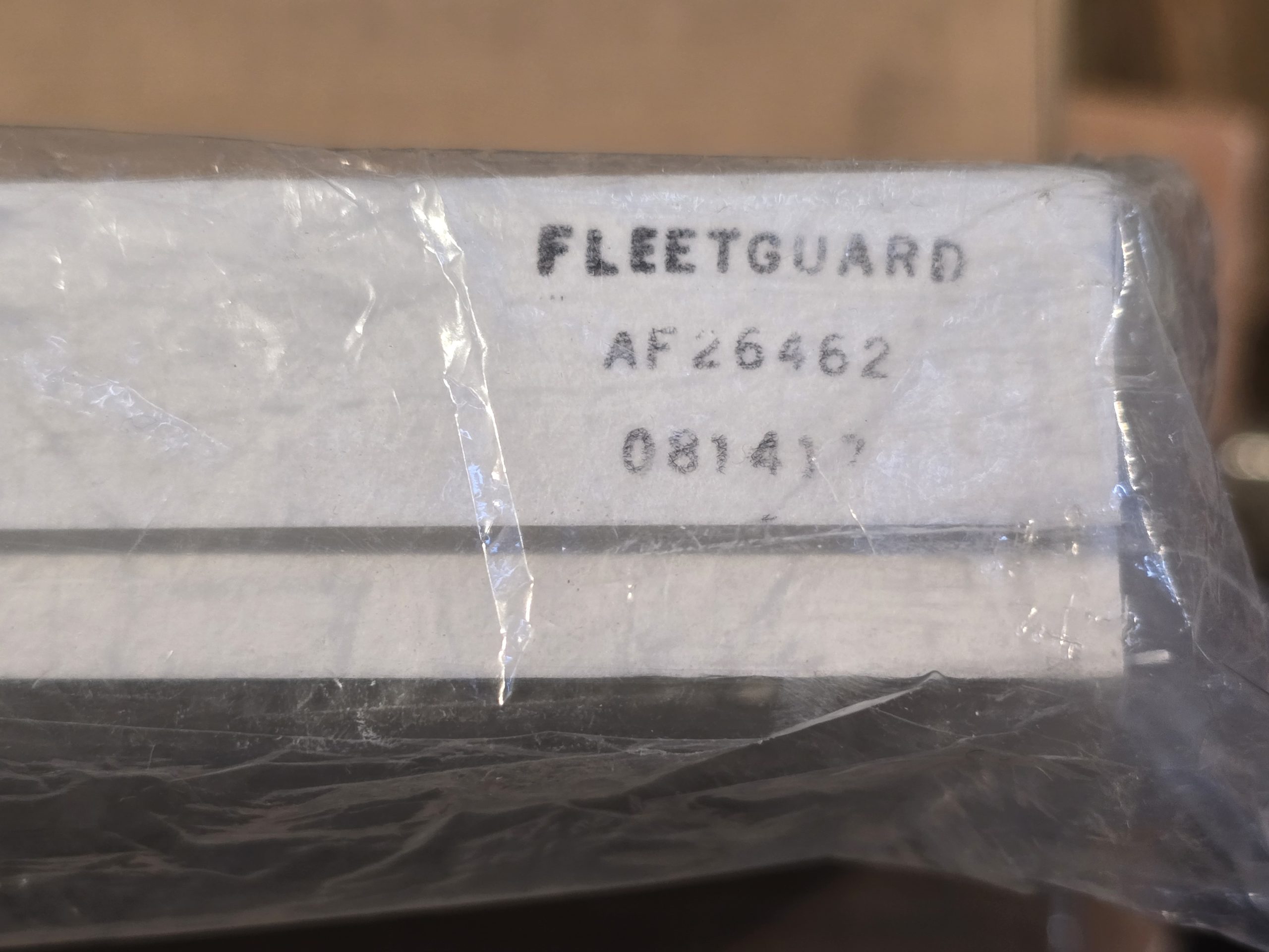 New Genuine Fleetguard AF26462 Air Filter