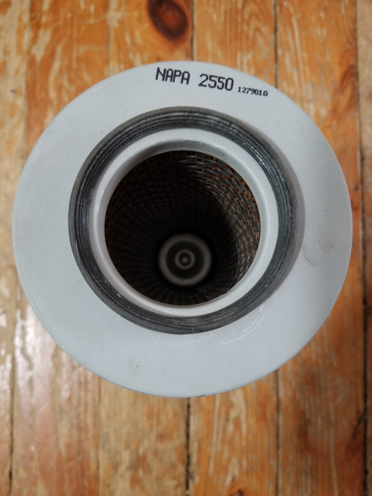 NAPA Gold Air Filter Part# 2550 - NEW