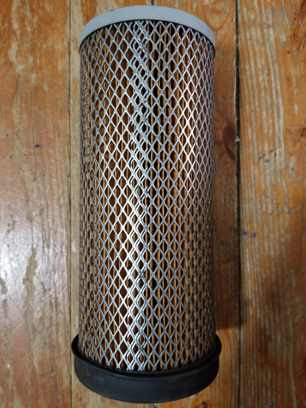 NAPA Gold Air Filter Part# 2550 - NEW