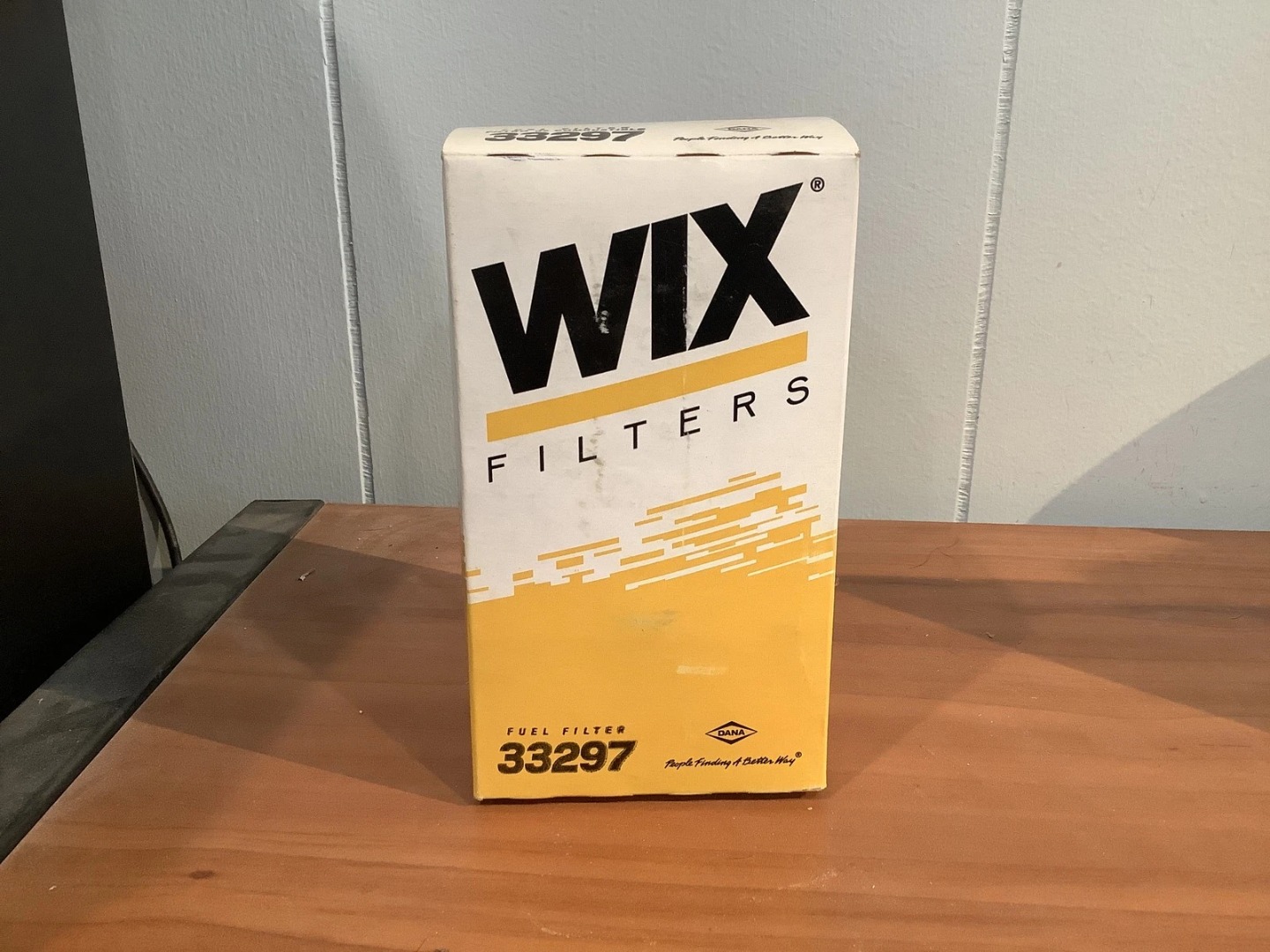 New Genuine WIX 33297 Fuel Filter