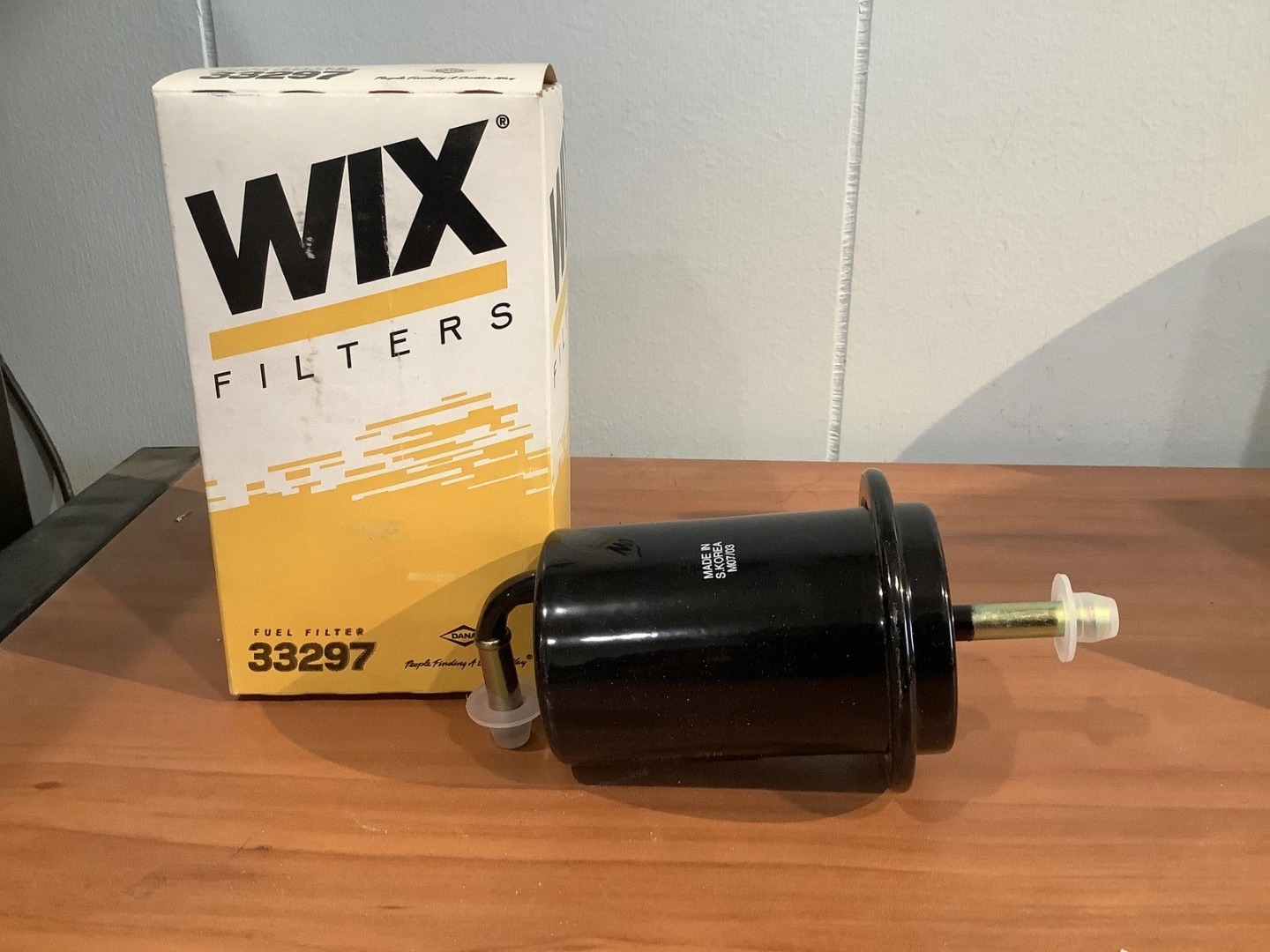 New Genuine WIX 33297 Fuel Filter