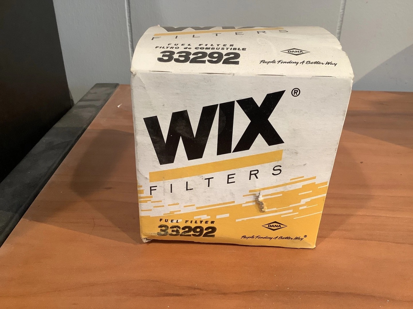 New Genuine WIX 33292 Fuel Filter