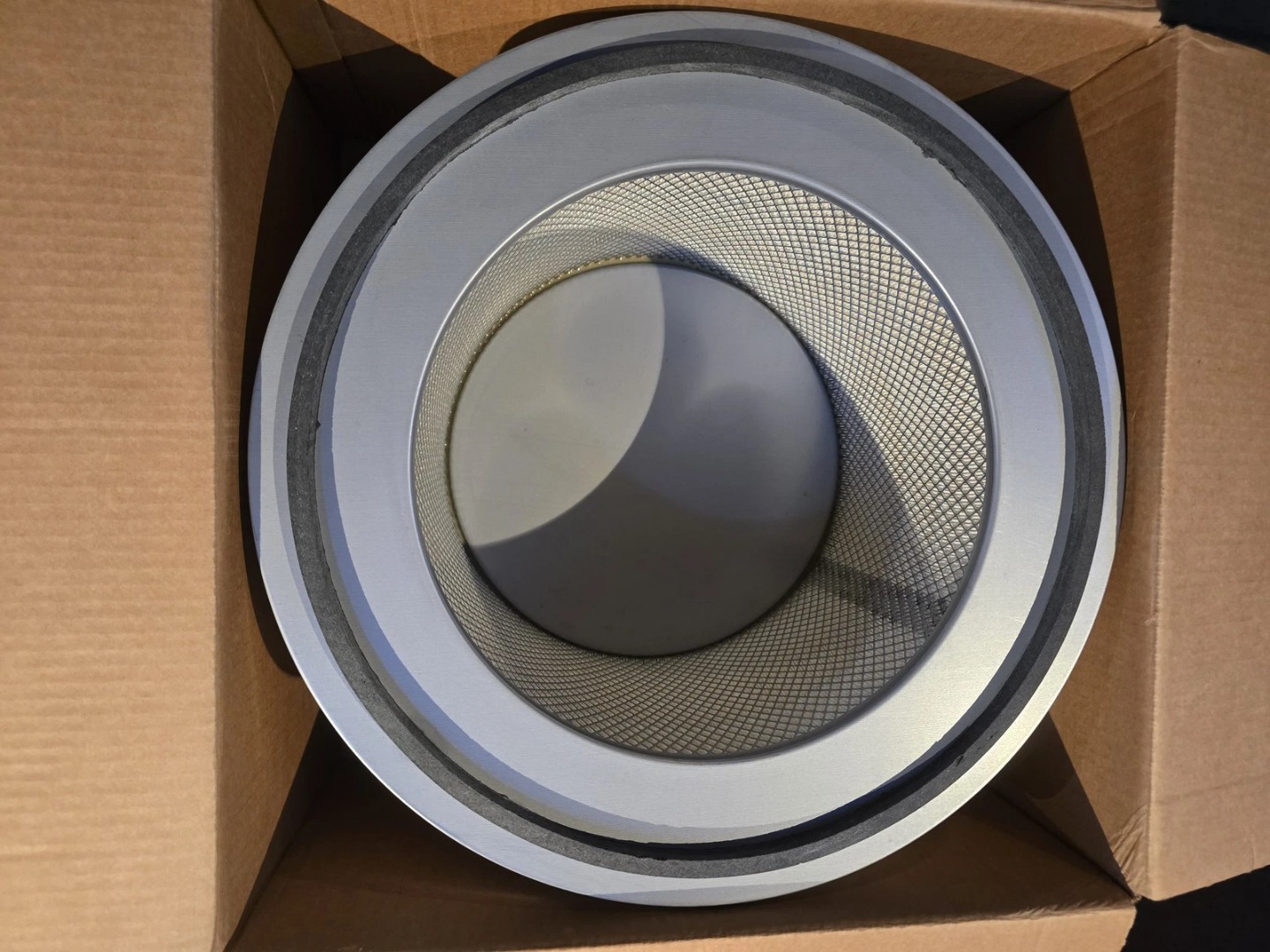 NAPA Gold #6352 Air Filter - NEW