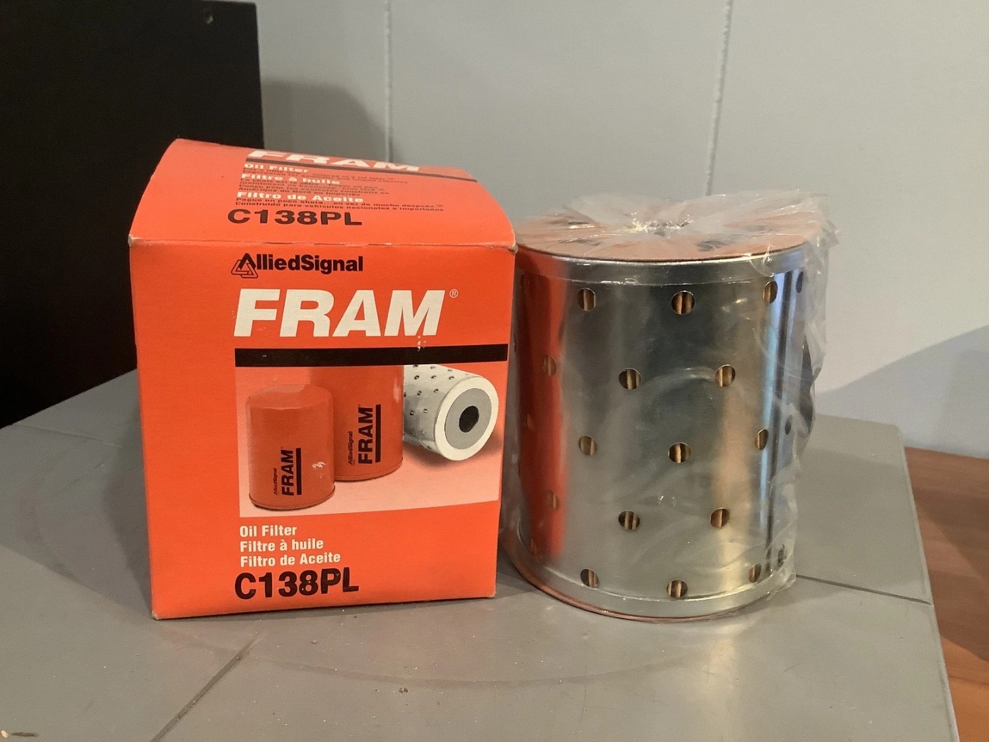 New Genuine FRAM C138PL Oil Filter