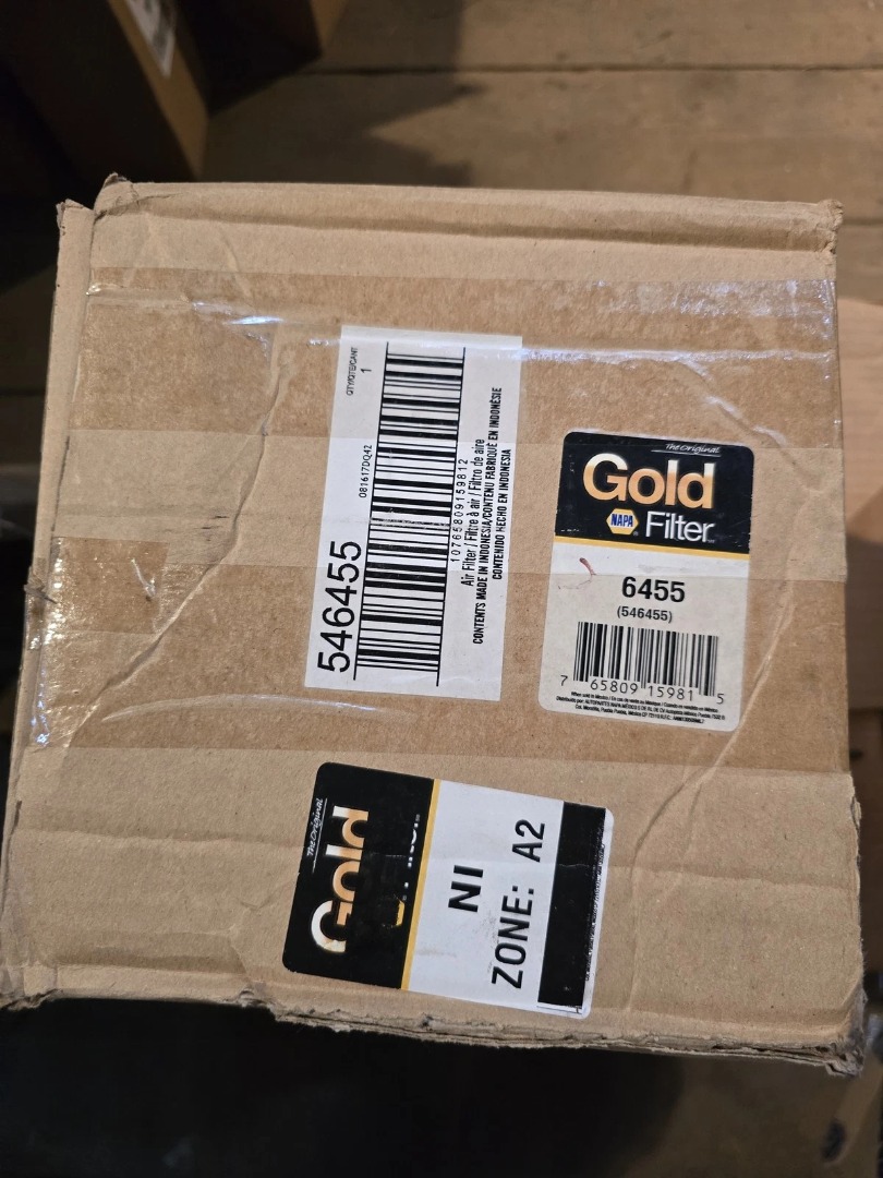 New Genuine NAPA 6455 Air Filter