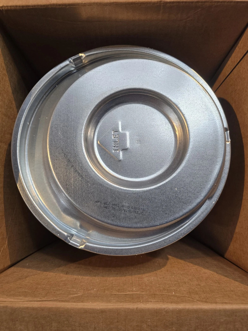 New Genuine NAPA 6882 Air Filter