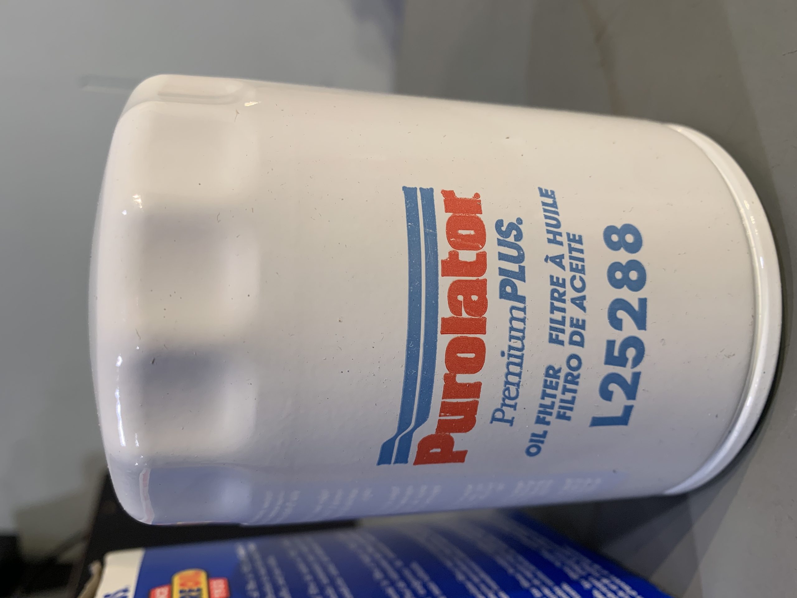 New Genuine Purolator L25288 Oil Filter