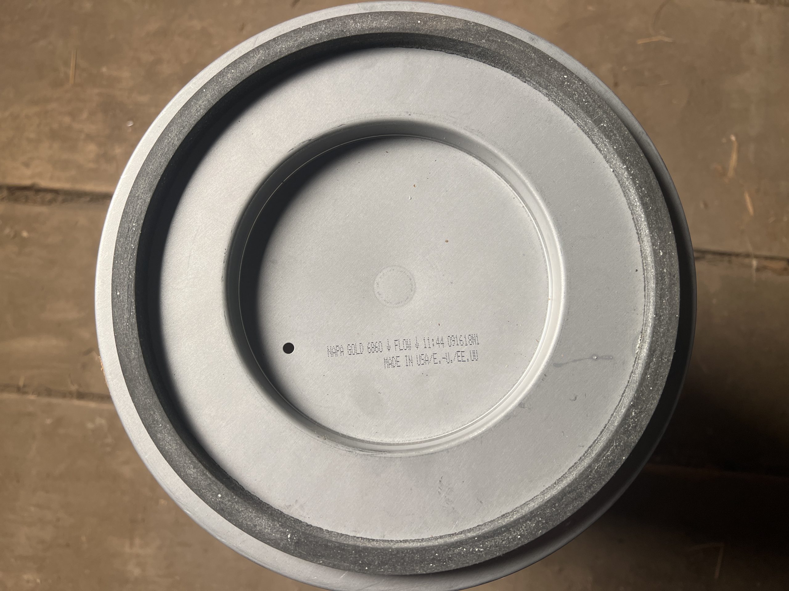 NAPA Gold #6860 Genuine Air Filter - NEW