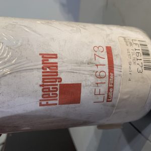 New Genuine Fleetguard LF16173 Lube Filter